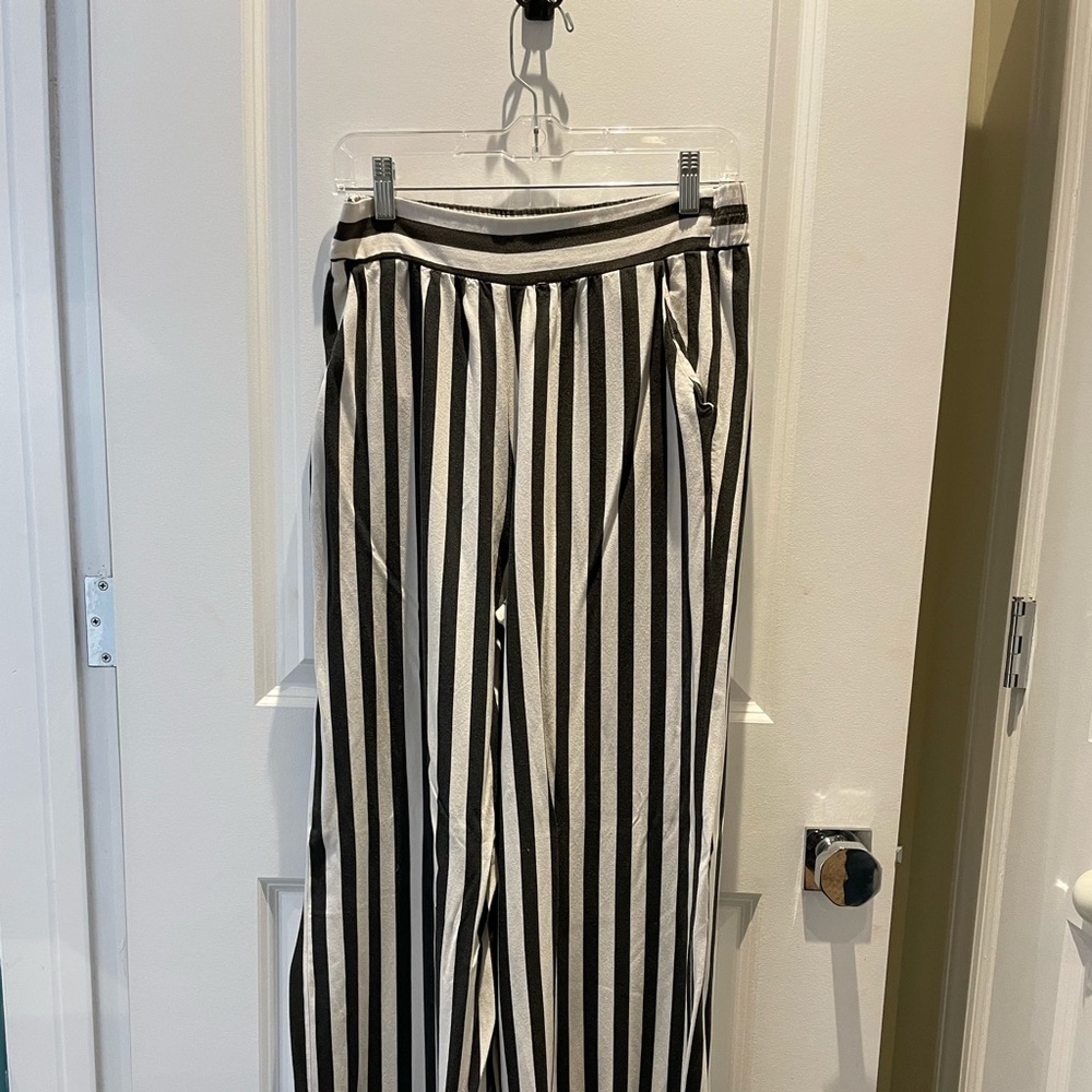BCBG navy and white striped cotton pants